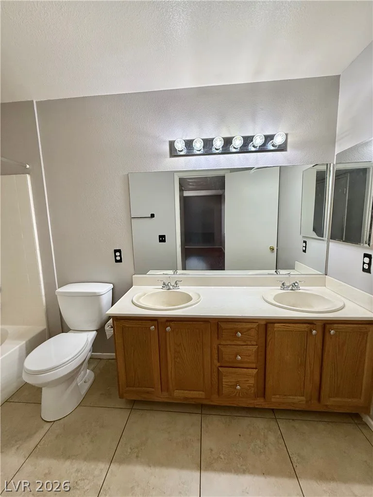 3055 Key Largo, Las Vegas, NV 89120