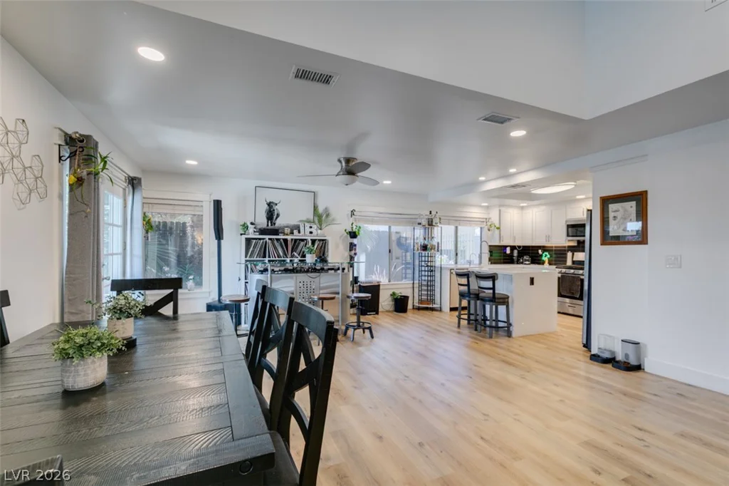 5036 Rollingwood, Las Vegas, NV 89120