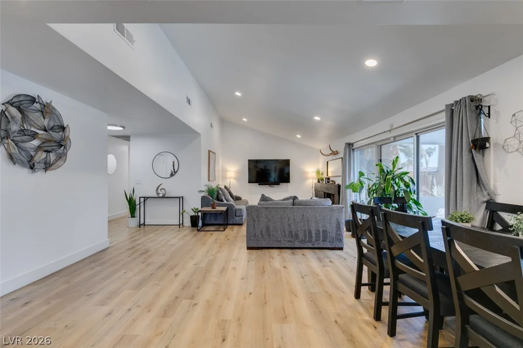 5036 Rollingwood, Las Vegas, NV 89120