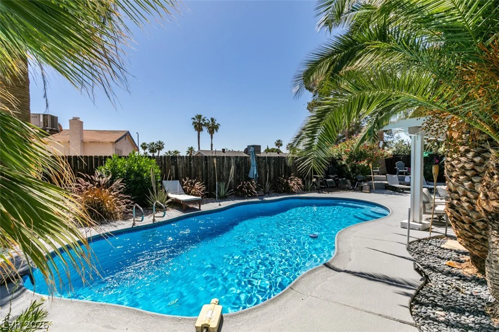 5036 Rollingwood, Las Vegas, NV 89120