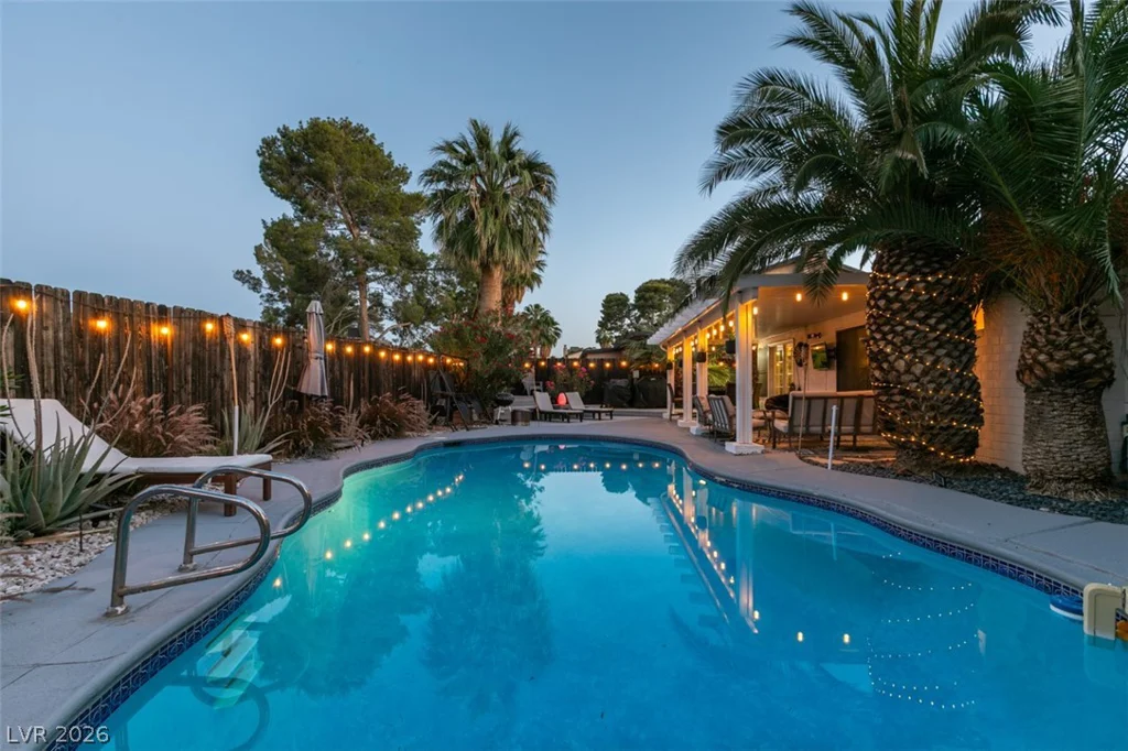 5036 Rollingwood, Las Vegas, NV 89120