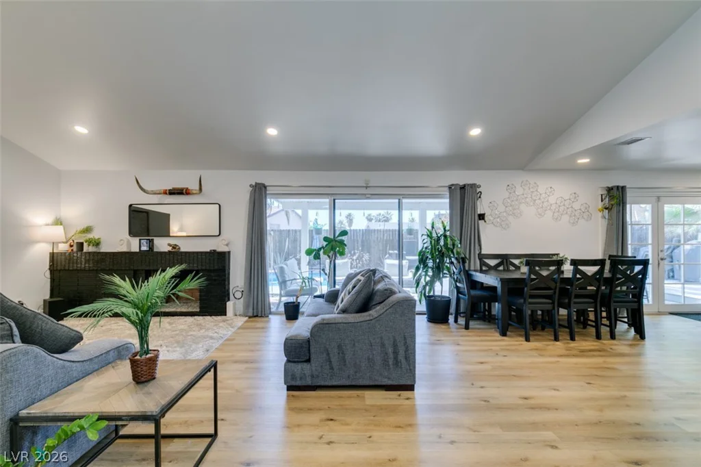 5036 Rollingwood, Las Vegas, NV 89120