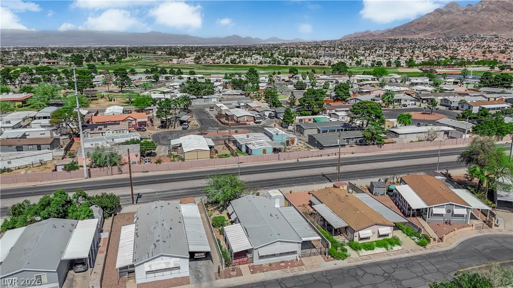 5568 Aldama, Las Vegas, NV 89122