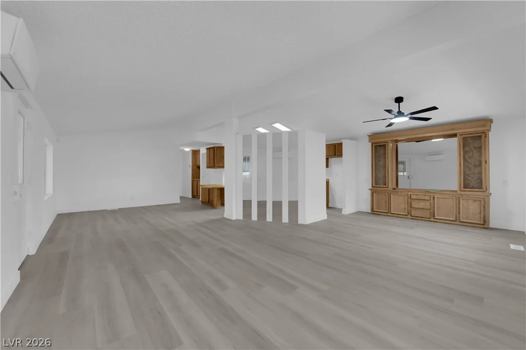 5568 Aldama, Las Vegas, NV 89122