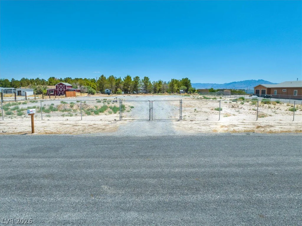 891 McMurray, Pahrump, NV 89060