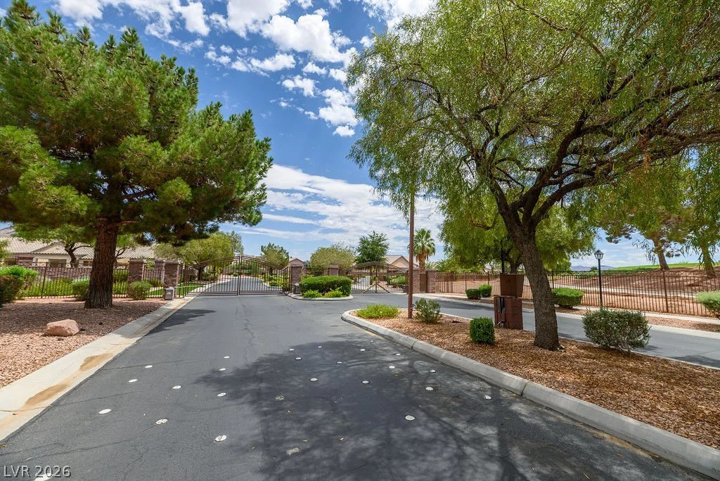 3591 Driving Range, Las Vegas, NV 89122