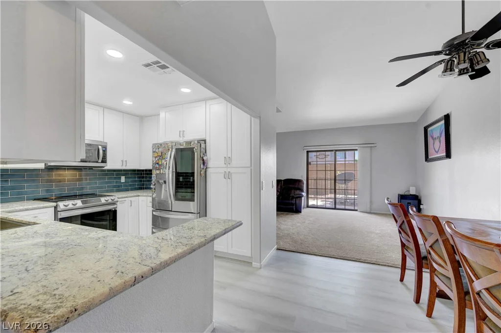 2851 Valley View, Las Vegas, NV 89102