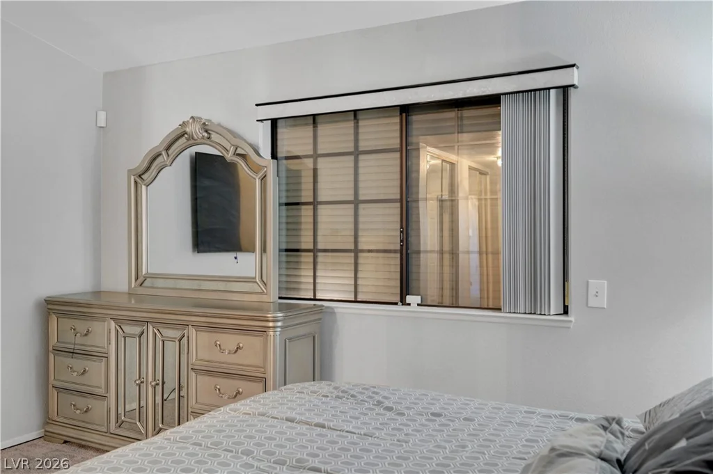 2851 Valley View, Las Vegas, NV 89102