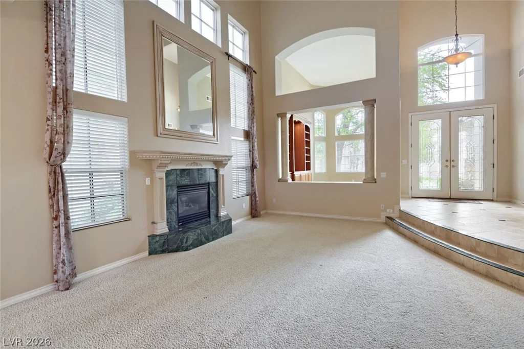 9655 Phoenician, Las Vegas, NV 89147