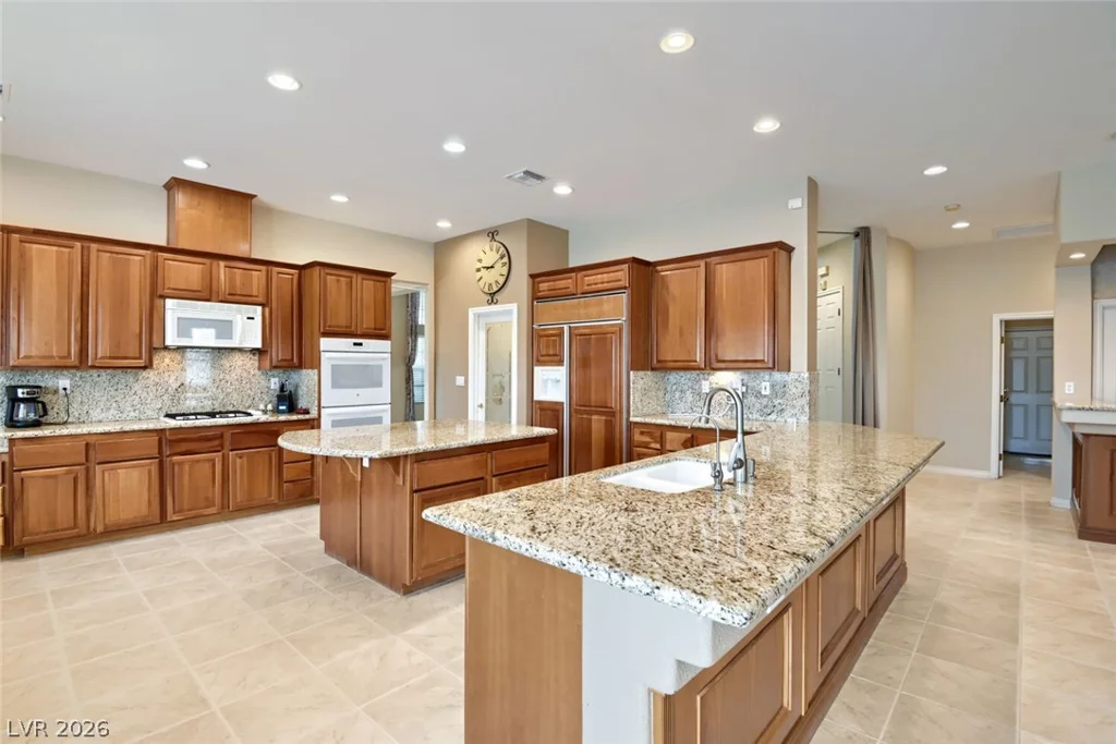 9655 Phoenician, Las Vegas, NV 89147