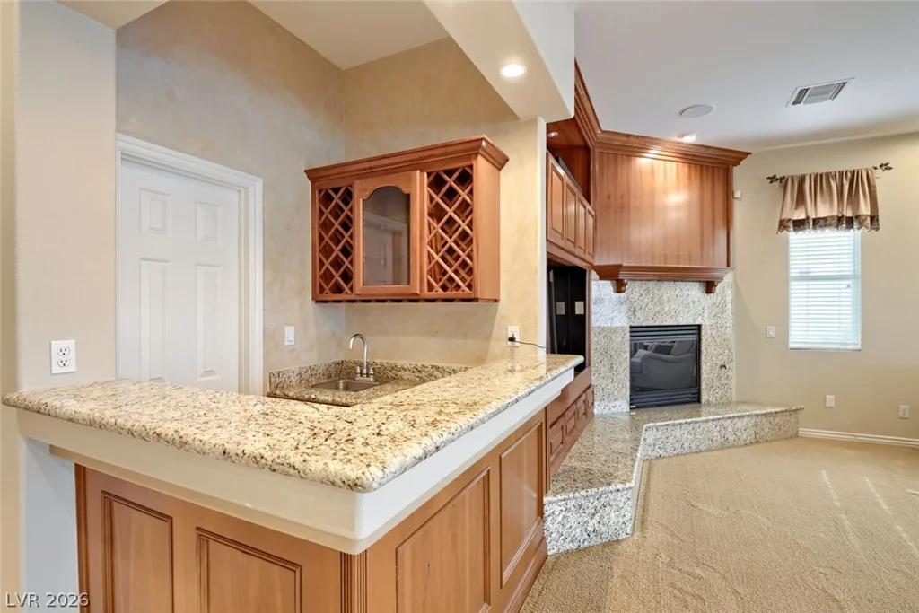 9655 Phoenician, Las Vegas, NV 89147