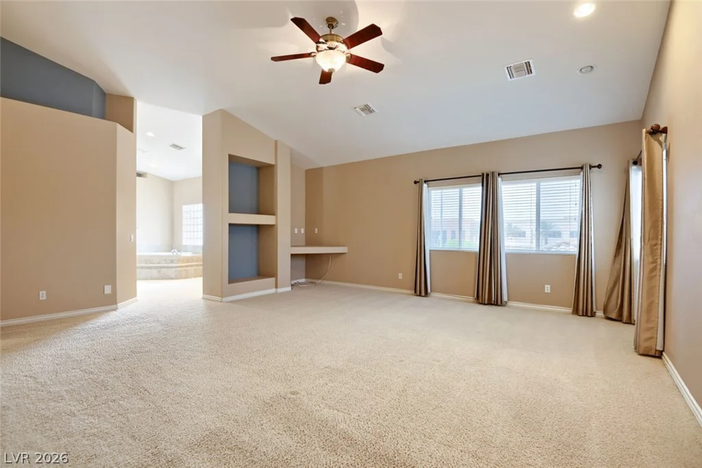 9655 Phoenician, Las Vegas, NV 89147