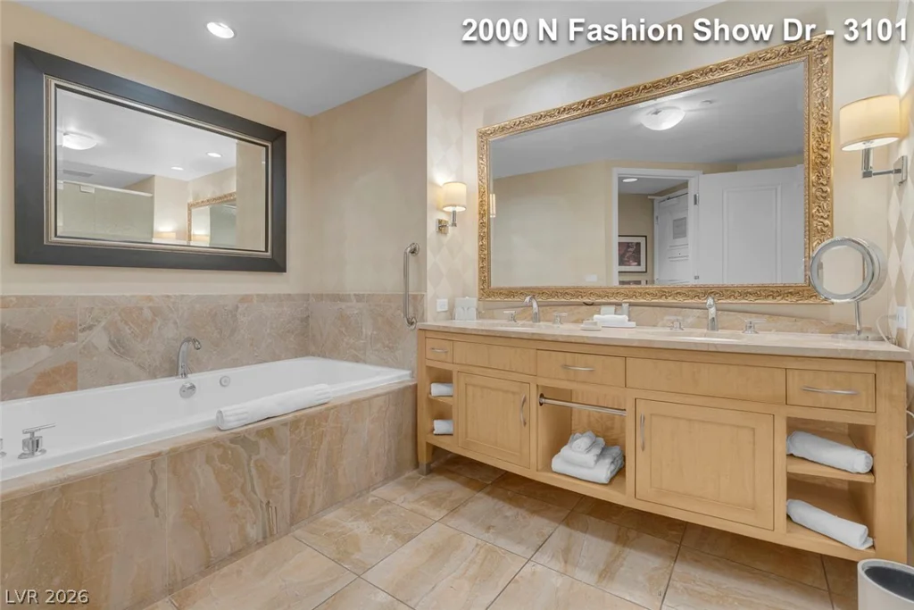 2000 Fashion Show, Las Vegas, NV 89109