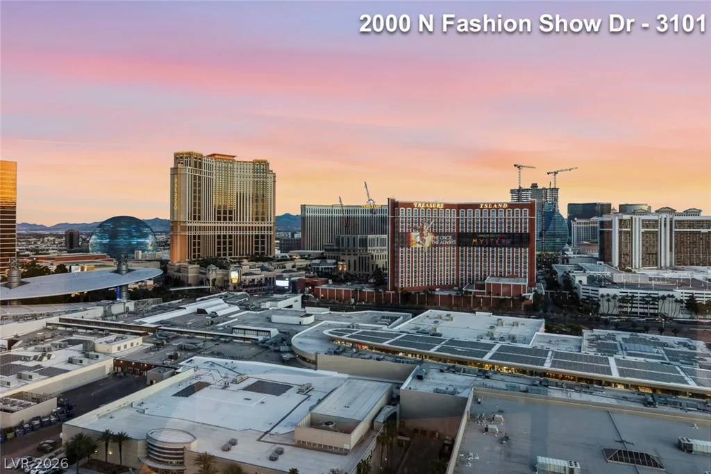 2000 Fashion Show, Las Vegas, NV 89109