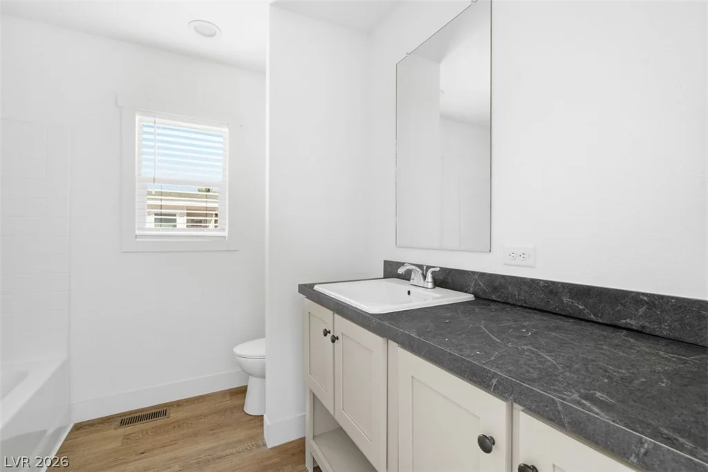 4618 Crystal Peak, Las Vegas, NV 89115