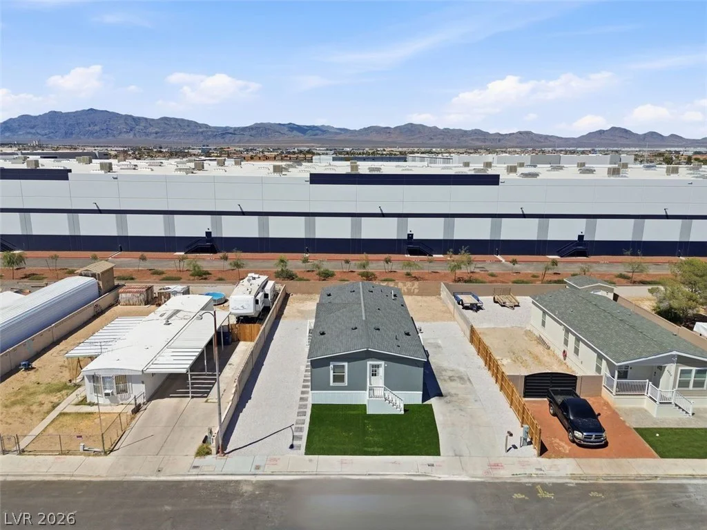 4618 Crystal Peak, Las Vegas, NV 89115