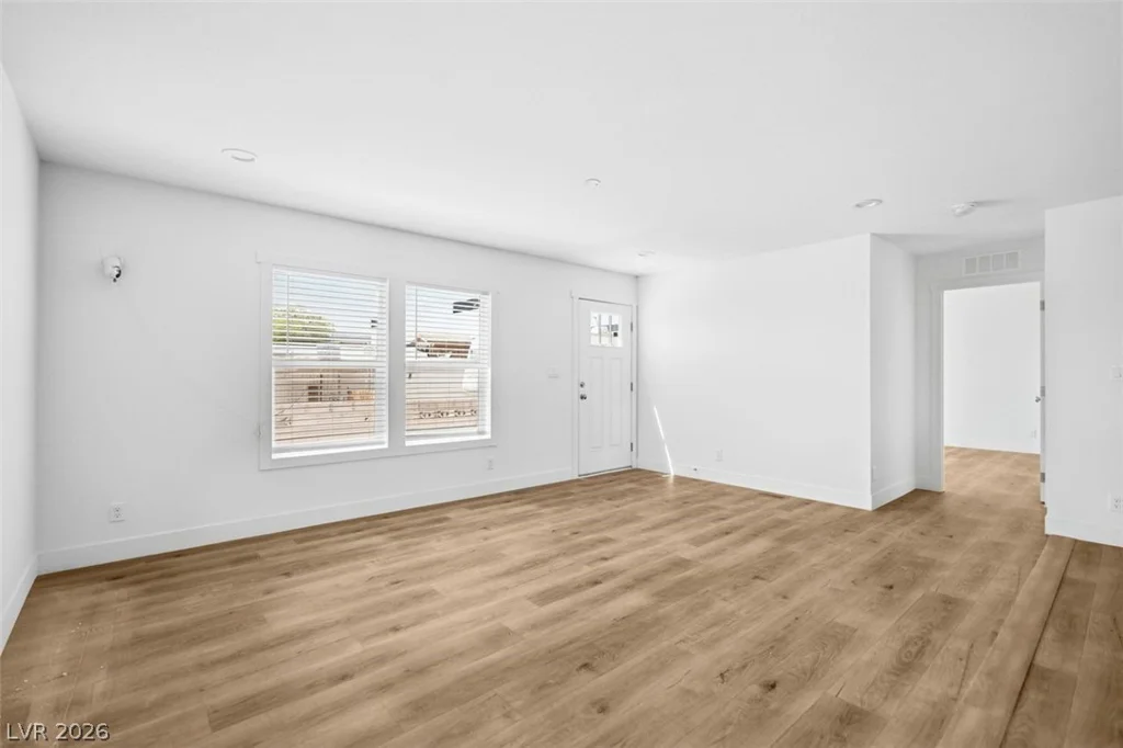 4618 Crystal Peak, Las Vegas, NV 89115