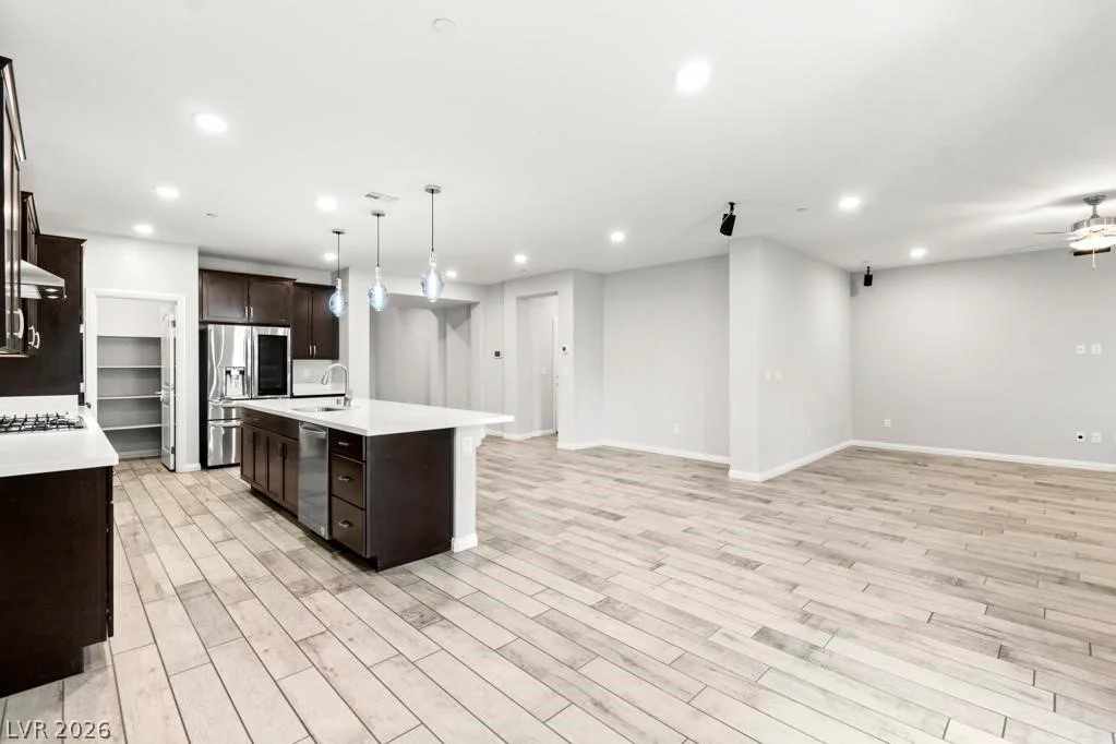 4165 Vibrant Star, North Las Vegas, NV 89084