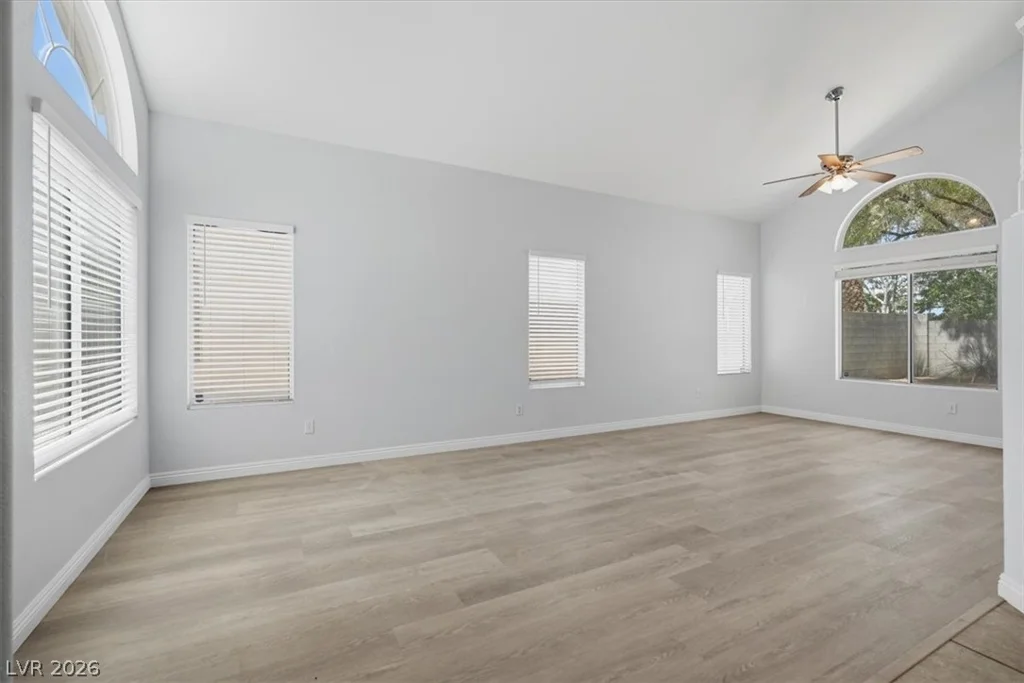 3854 Rugen, Las Vegas, NV 89120