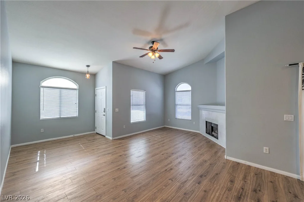 700 Carnegie, Henderson, NV 89052