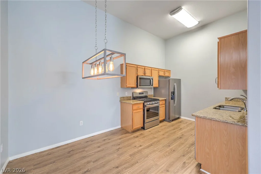 700 Carnegie, Henderson, NV 89052