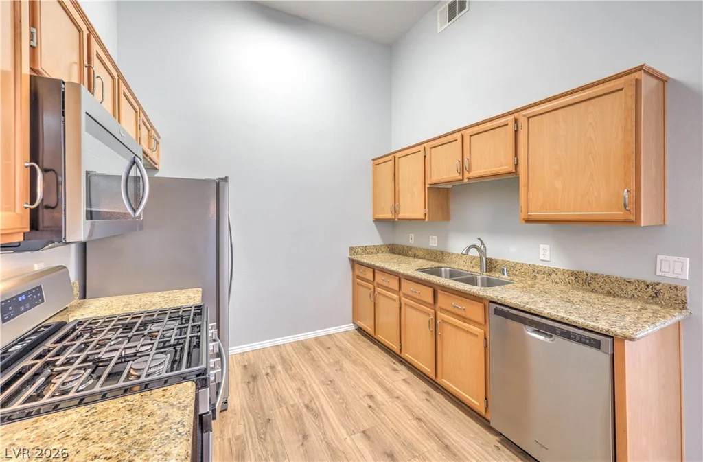 700 Carnegie, Henderson, NV 89052