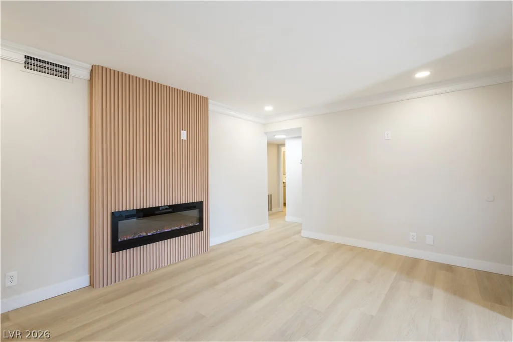 1405 Vegas Valley, Las Vegas, NV 89169