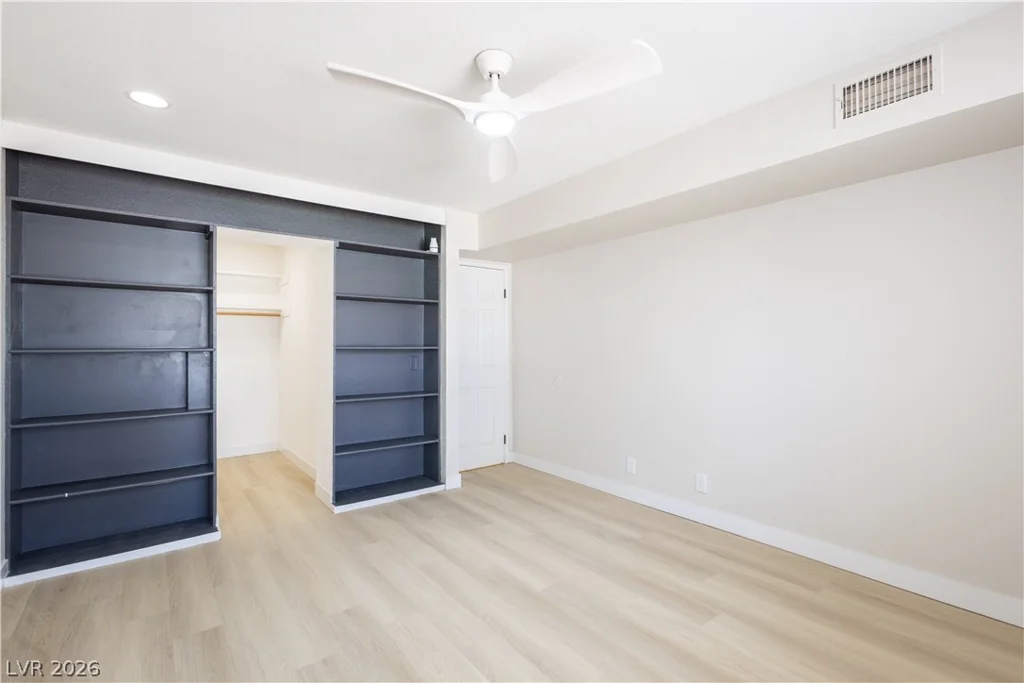 1405 Vegas Valley, Las Vegas, NV 89169