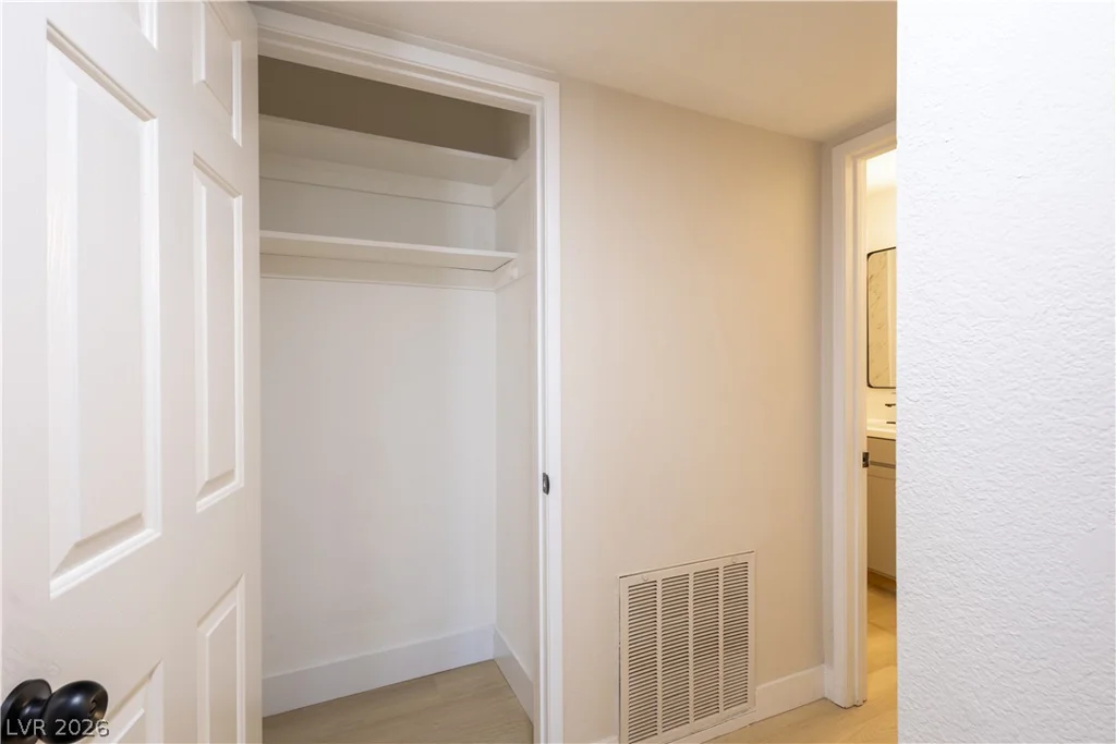 1405 Vegas Valley, Las Vegas, NV 89169