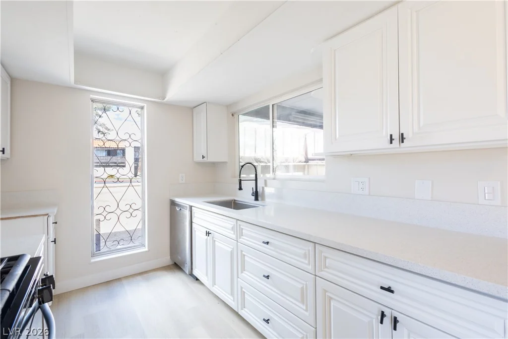 1405 Vegas Valley, Las Vegas, NV 89169