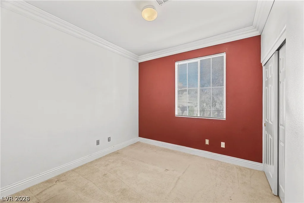 10211 Delray Beach, Las Vegas, NV 89129