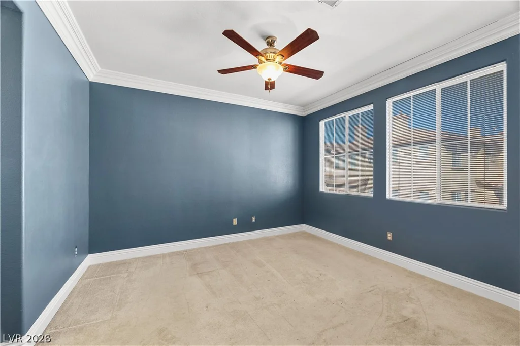 10211 Delray Beach, Las Vegas, NV 89129