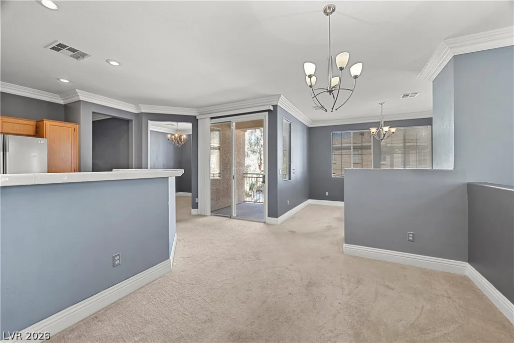 10211 Delray Beach, Las Vegas, NV 89129