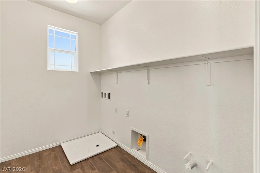 5195 Dustin Keller, Las Vegas, NV 89139