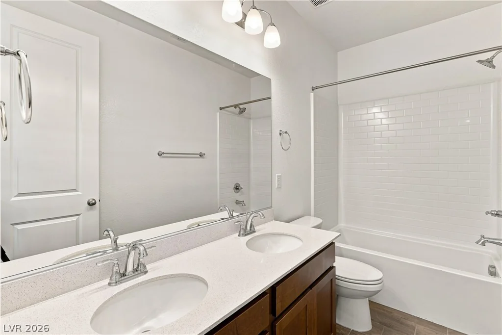 5195 Dustin Keller, Las Vegas, NV 89139