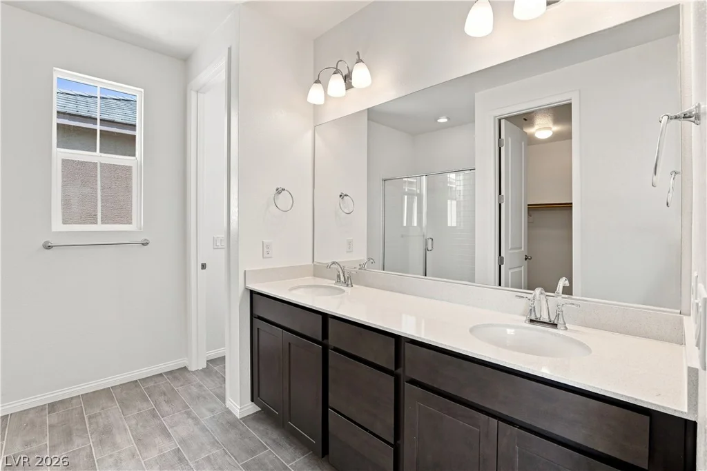 5179 Dustin Keller, Las Vegas, NV 89139