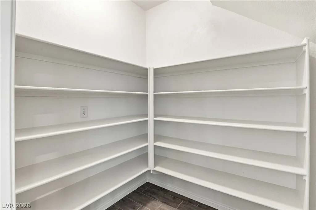 5179 Dustin Keller, Las Vegas, NV 89139