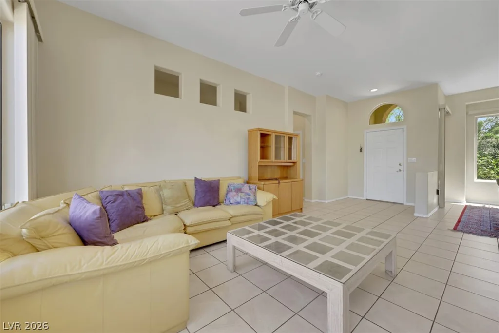 10520 Findlay, Las Vegas, NV 89134