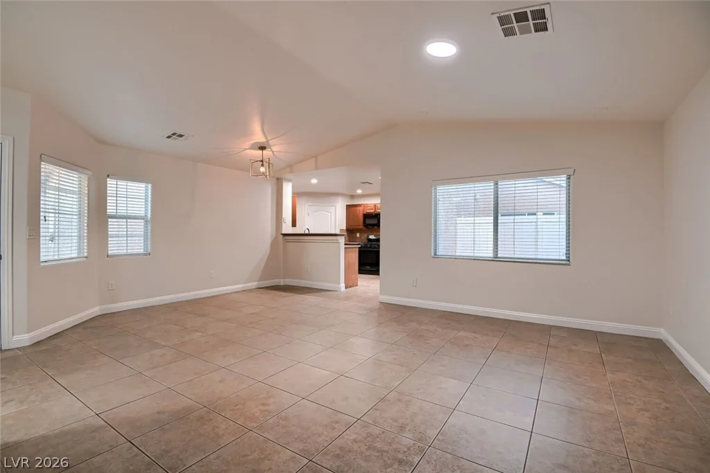 4825 Plama, Las Vegas, NV 89131