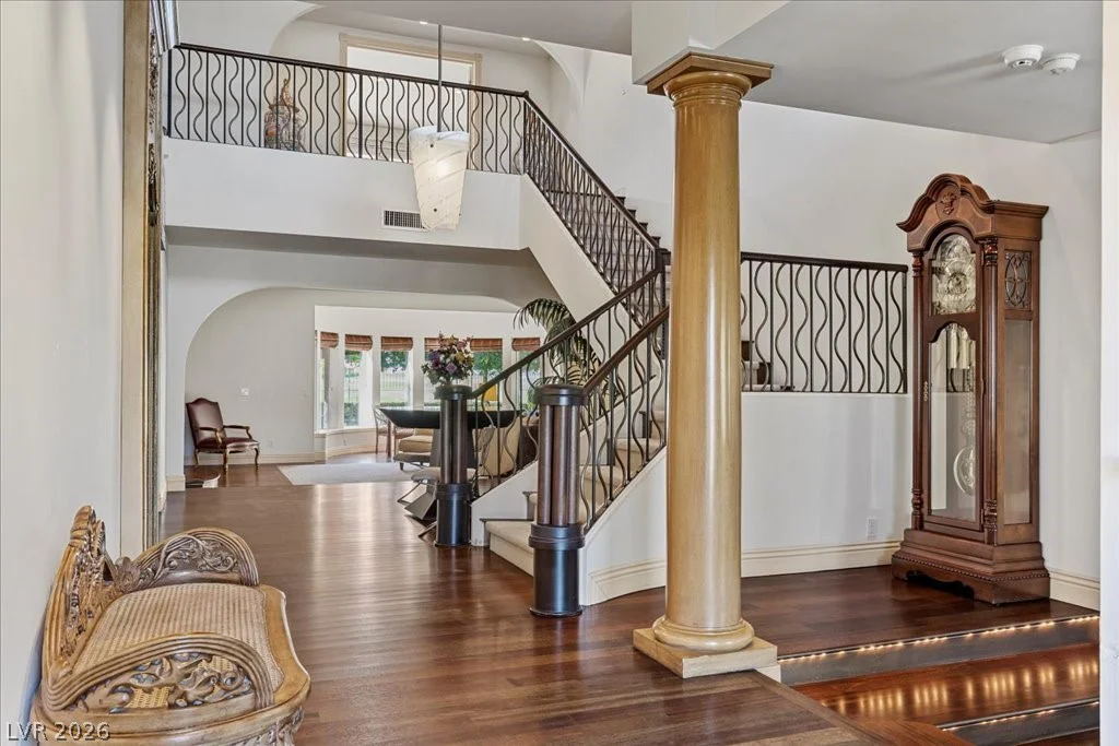 2881 Augusta, Las Vegas, NV 89109