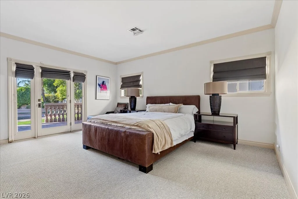 2881 Augusta, Las Vegas, NV 89109