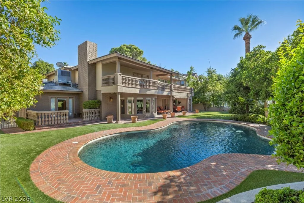 2881 Augusta, Las Vegas, NV 89109