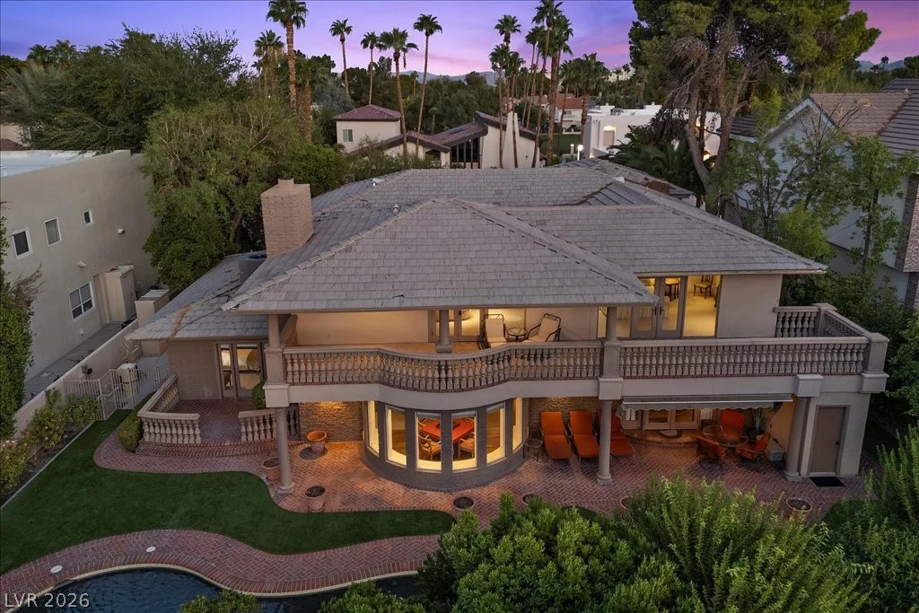 2881 Augusta, Las Vegas, NV 89109