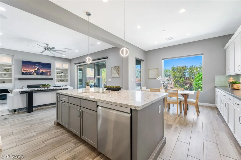 9988 REGENCY SQUARE, Las Vegas, NV 89148