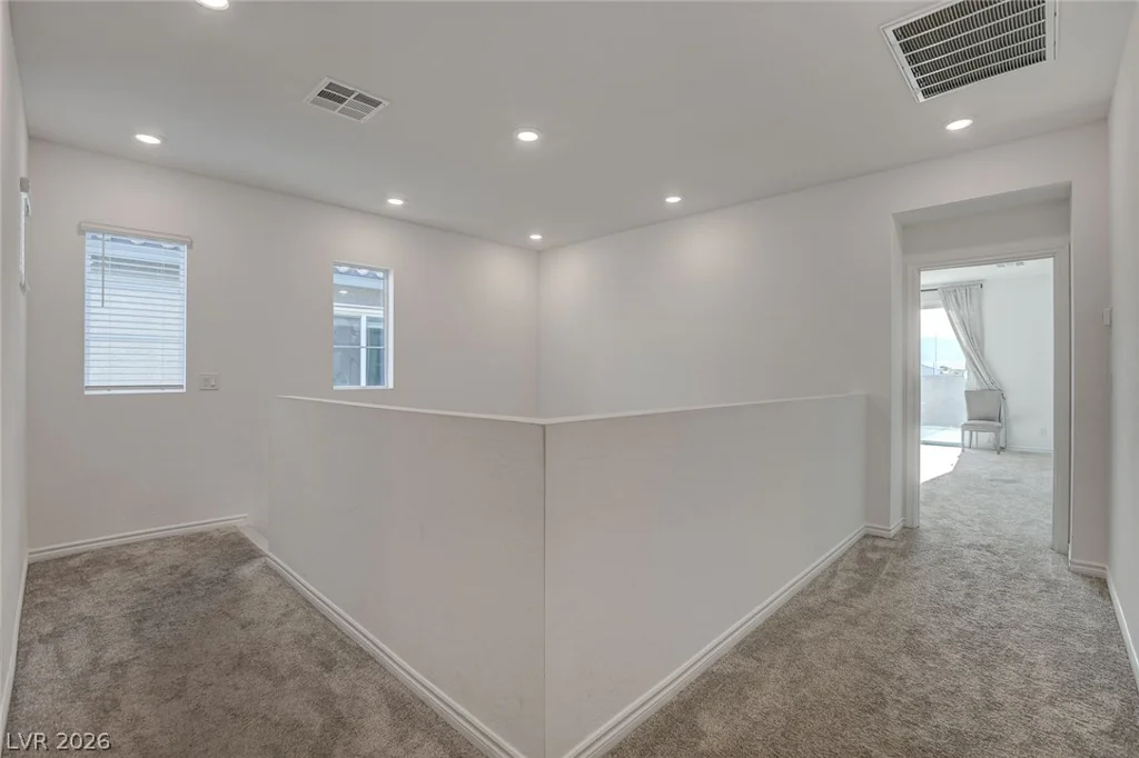 7069 Range Valley, North Las Vegas, NV 89084