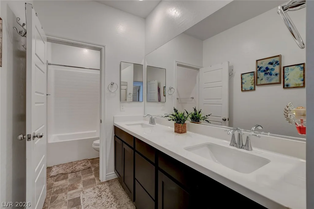 7069 Range Valley, North Las Vegas, NV 89084