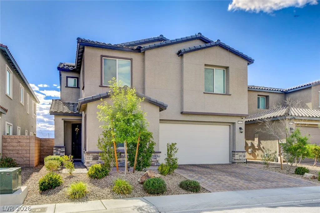 7069 Range Valley, North Las Vegas, NV 89084