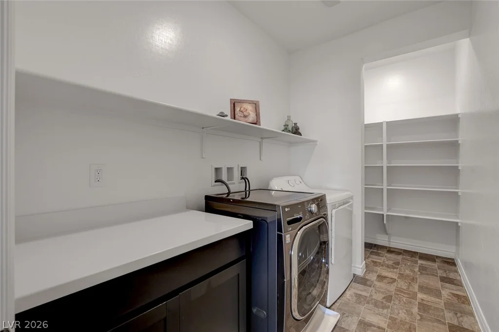 7069 Range Valley, North Las Vegas, NV 89084