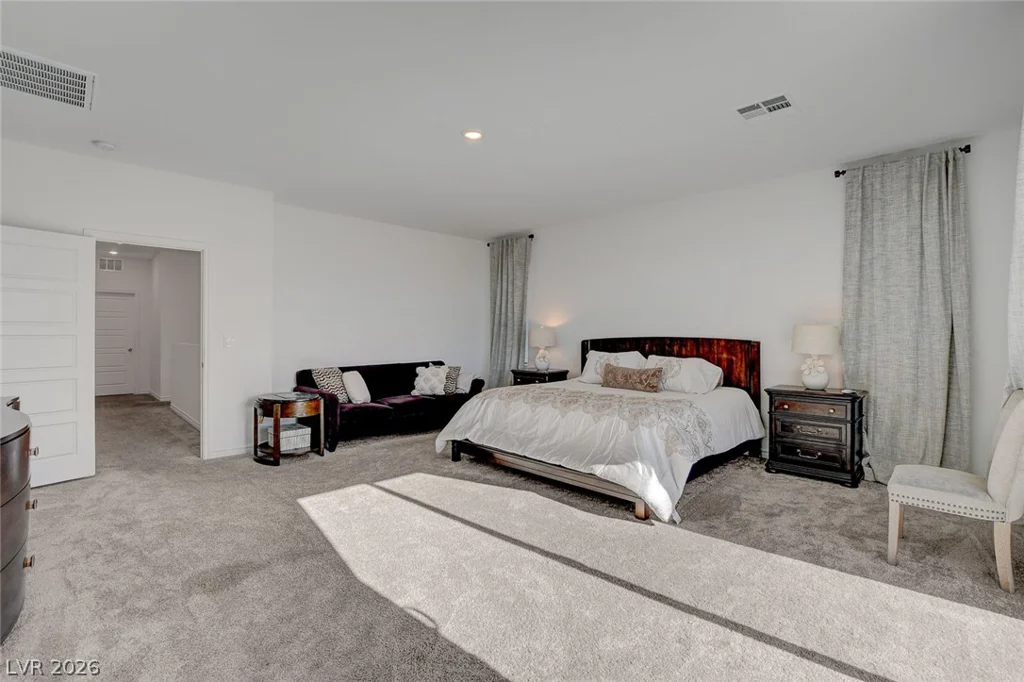 7069 Range Valley, North Las Vegas, NV 89084