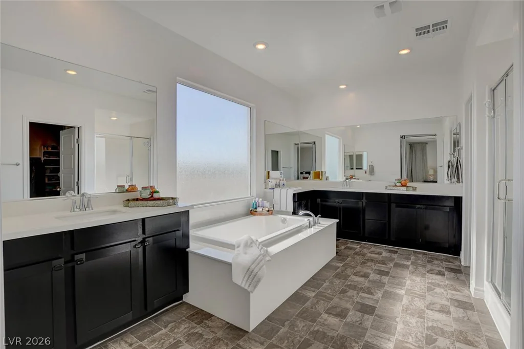 7069 Range Valley, North Las Vegas, NV 89084